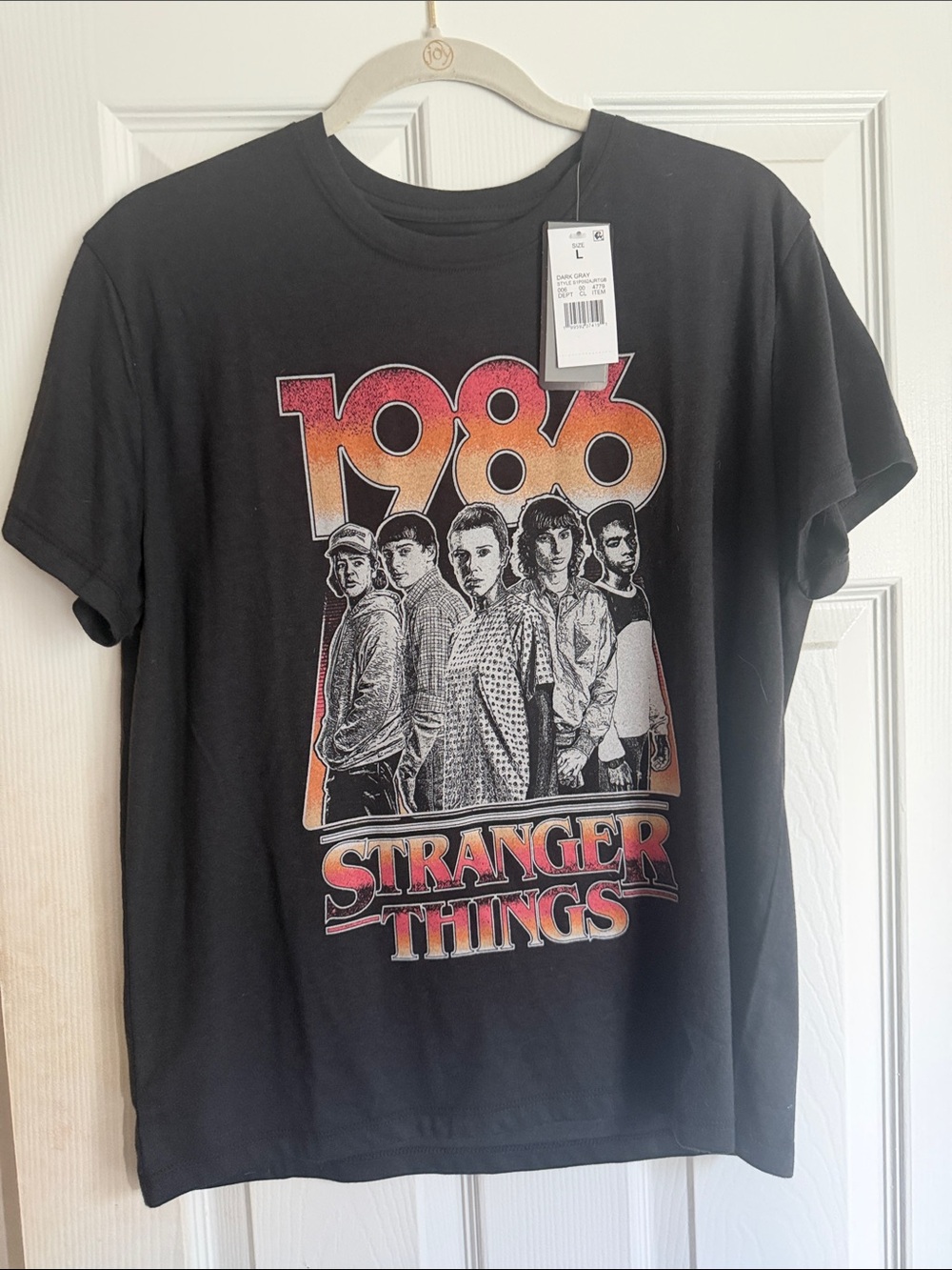 Netflix Stranger Things 1986 Black Tee with Orange-Pink Gradient Large